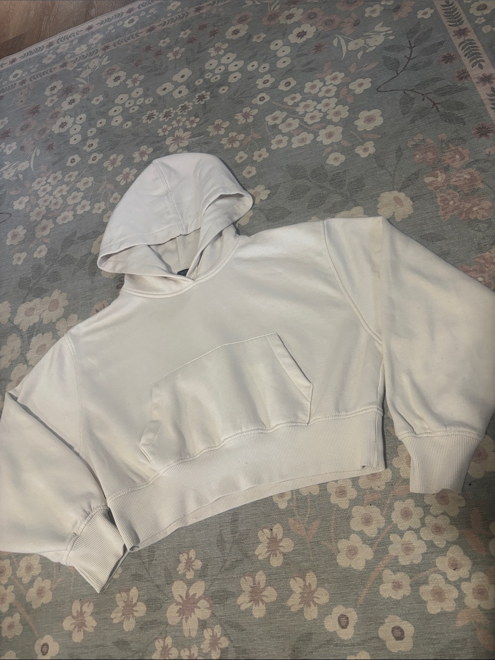 Zara cream Cropped Hoodie with Kangaroo Pocket